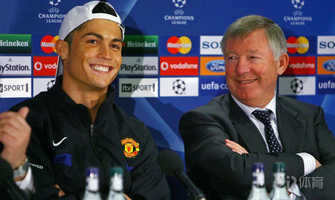 C罗：弗格森就像是我在足球上的父亲 我会永远记住他对我的好