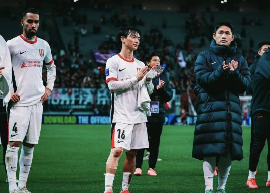 收获亚冠客场首分，杨明洋：继续努力继续拼